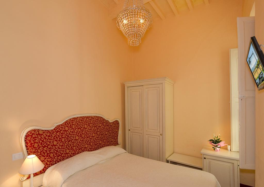 Hotel Galileo Pisa Buitenkant foto