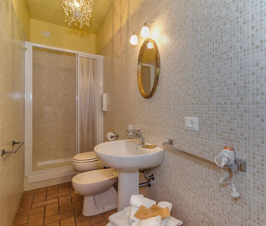 Hotel Galileo Pisa Buitenkant foto