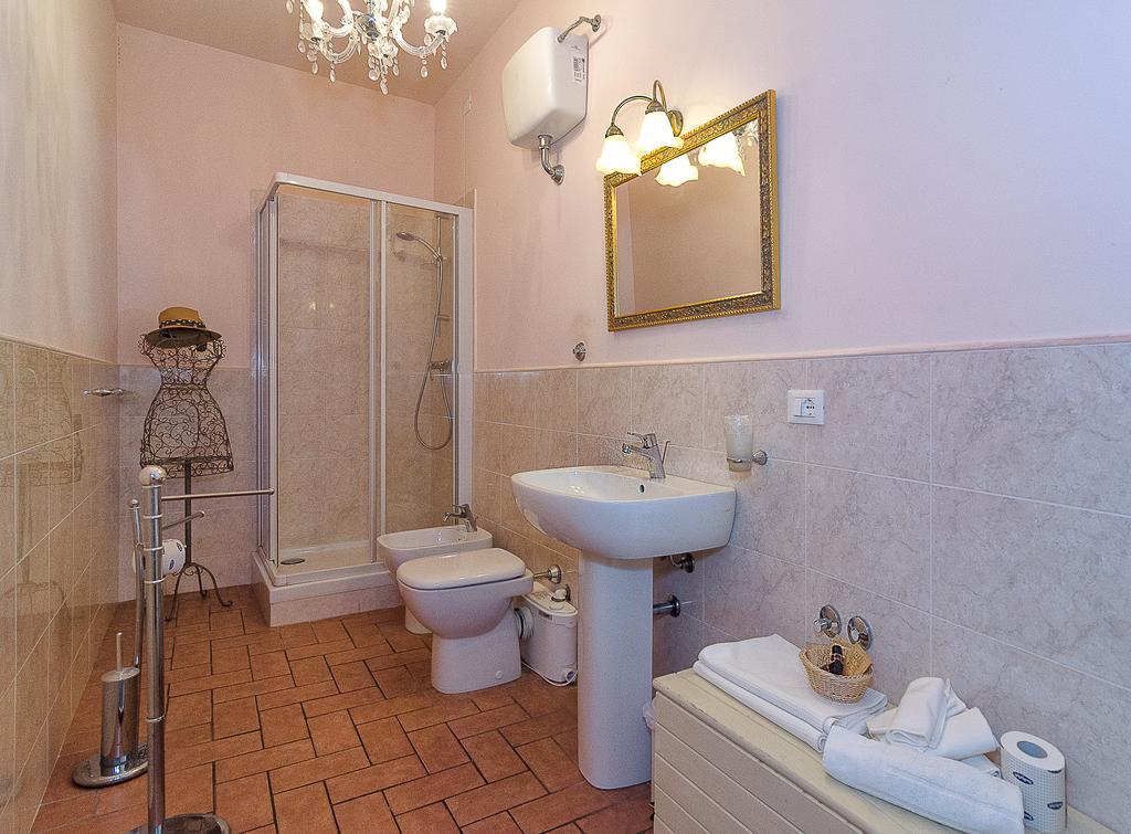 Hotel Galileo Pisa Buitenkant foto