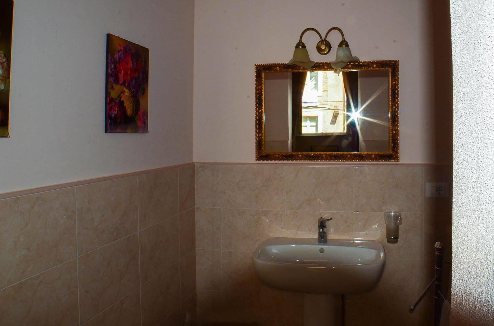 Hotel Galileo Pisa Buitenkant foto